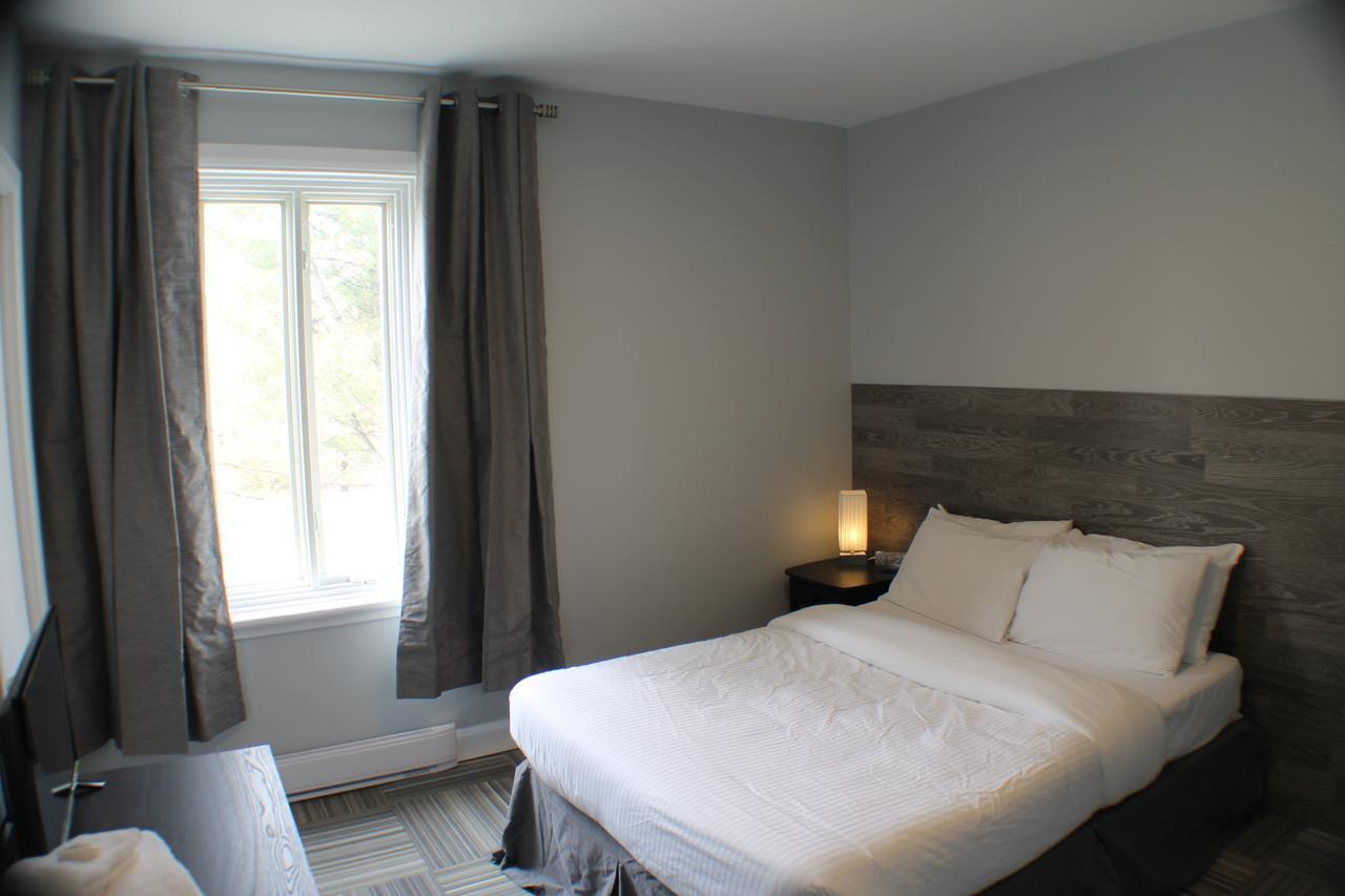 Auberge Valcartier Saint-Gabriel-De-Valcartier Esterno foto