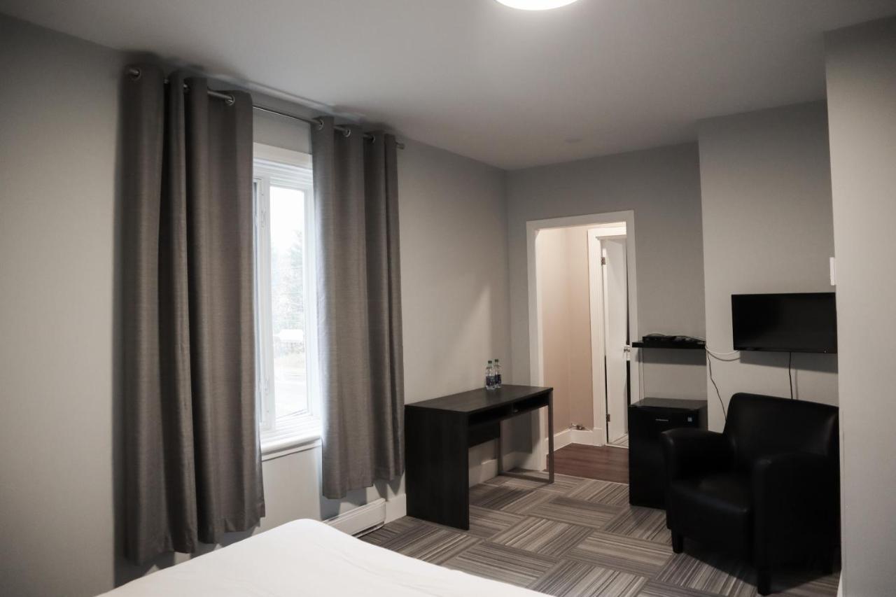 Auberge Valcartier Saint-Gabriel-De-Valcartier Esterno foto
