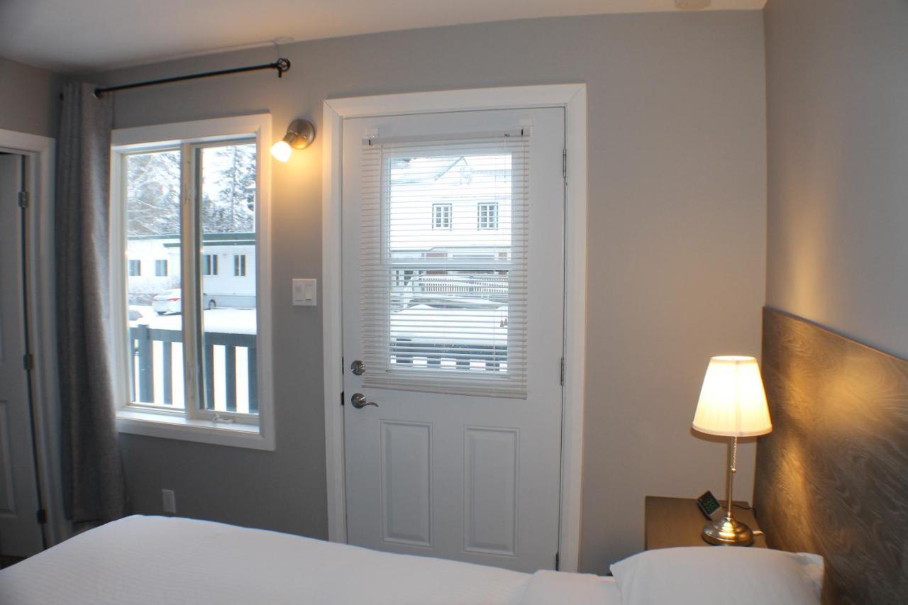 Auberge Valcartier Saint-Gabriel-De-Valcartier Esterno foto